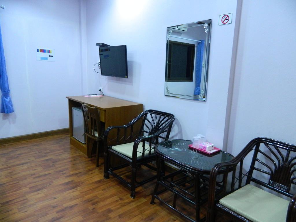 Garden Place Phetchabun Exterior photo